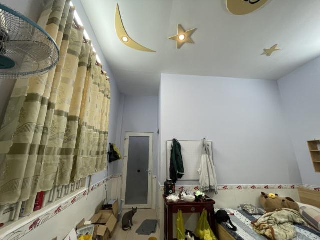 Bán nhà 2 Tầng 200m², SHR thô cư, đường 2 ô tô thông, gần BigC GO Dĩ An