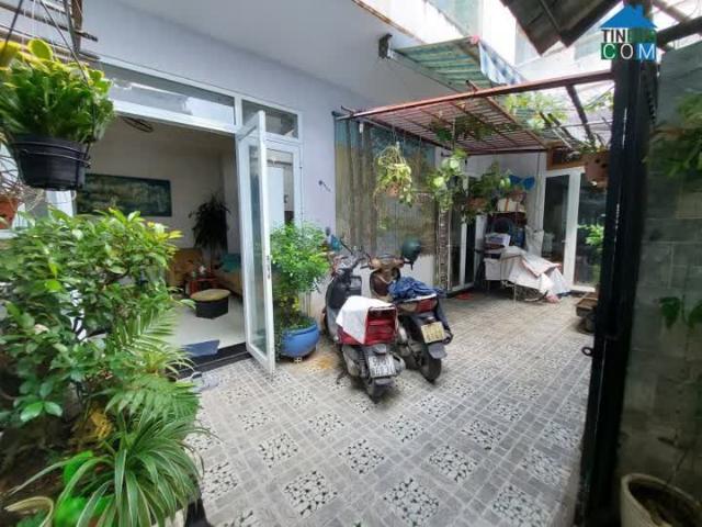 Bán nhà 2 tầng, DT 120m², 4PN, 4WC, Q. 2, 6.8 tỷ, sổ hồng