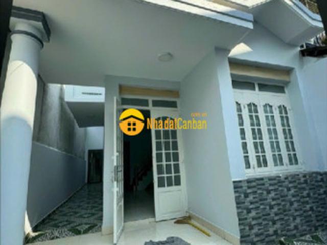 Bán nhà 2 tầng, hẻm xe hơi, gần công an phường linh xuân, thủ đức, 90.5m2, chỉ hơn 4. Xtỷ