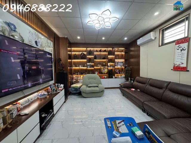 Bán nhà 2 tầng mặt đường Hoàng Ngọc Phách Quán Nam vị trí cực đẹp
