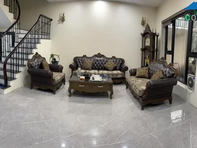 Bán nhà 2 tầng ngõ 56 Định Công Hạ xe oto tránh 82 m2 4,5 tỷ 0987663
