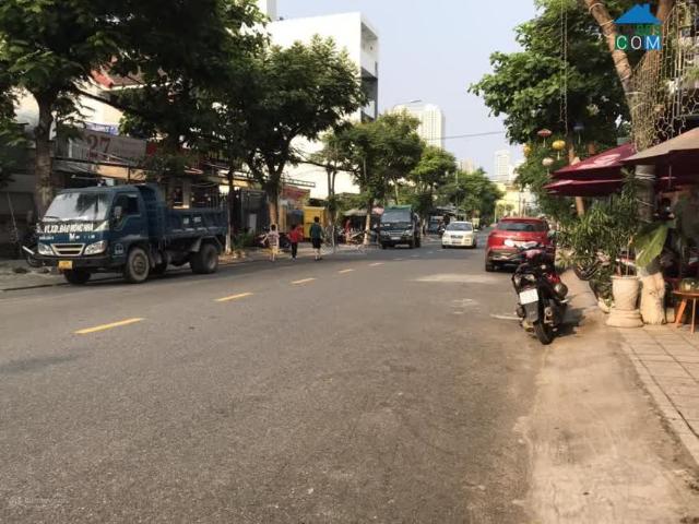 Bán Nhà 3Tầng 2 Mặt Tiền Đường Núi Thành DT 203m2 Ngay Khu Trung Tâm Sầm Uất Giá 24.3 tỷ