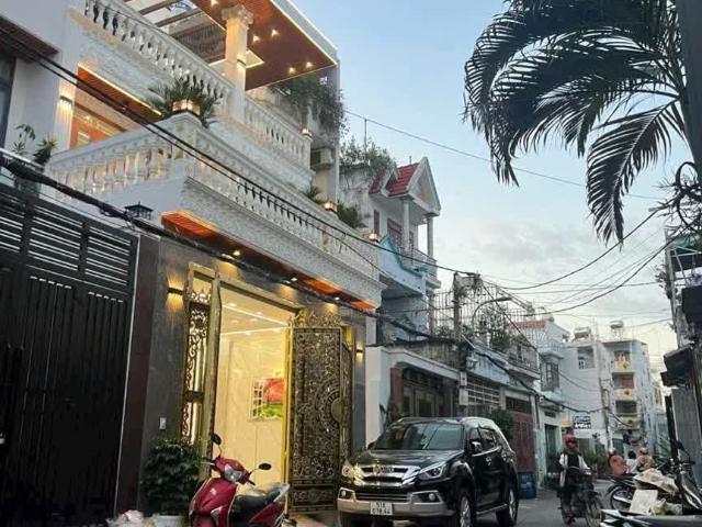 Bán nhà 3 tầng 7,9x20m giá 9,6 tỷ Đường 6m Huỳnh Thị Hai