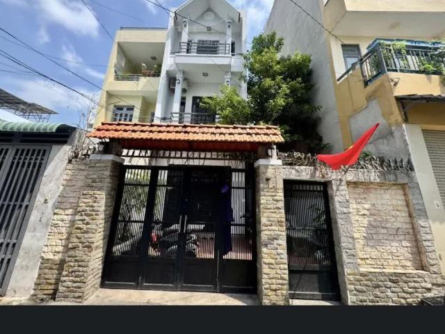 Bán Nhà 3 Tầng Có Sân Vườn Đường Bùi Quang Là, Phường 12, Quận Gò Vấp GIá Rẻ