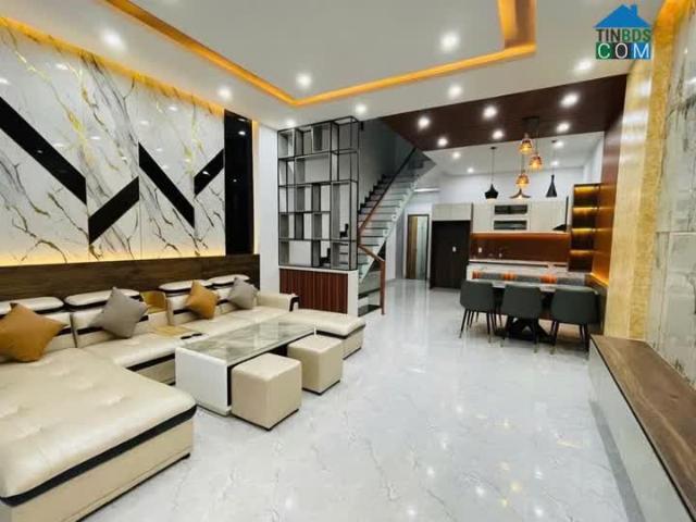 Bán nhà 3 tầng, diện tích 100m, 3Pn, 4wc, Đường Phạm Xuân Ẩn, Hòa Xuân, Cẩm Lệ, Đà Nẵng