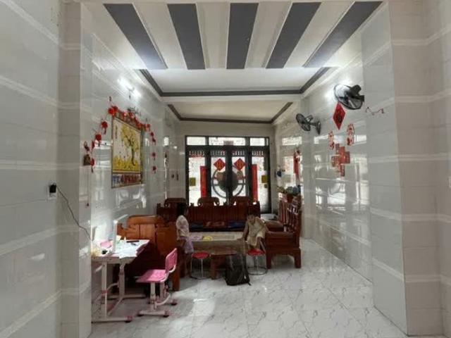 Bán Nhà 3 Tầng Huỳnh Tấn Phát – Gần Phú Mỹ Hưng – Xe Hơi Đỗ Cửa – Chỉ 8 Tỷ