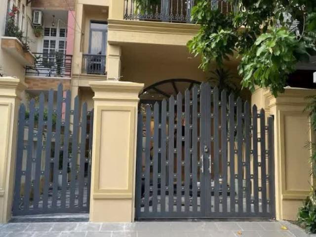 Bán Nhà 3 Tầng Khu Bên Sông Hiệp Bình Chánh 120M2 Ngang Bề Thế 8M Vuông Vức Nhỉnh 16 Tỷ