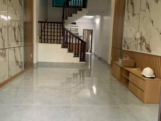 Bán nhà 3 tầng ngõ 167 Nguyễn Thượng Mẫn, ph Bình Hàn, TP HD, 48.5m2, 3 ngủ, ngõ oto