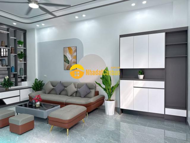 Bán nhà 3 tầng ngõ 20 đường ngô quyền, ph thanh bình, tp hd, 51m2, 3 ngủ, 3 vs, 2.8x tỷ