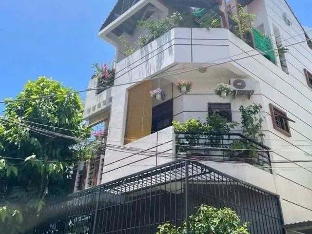 Bán nhà 3 tầng đường Định Cư, Phường Tân Lập, TP. Nha Trang. Giá 6.5 tỷ