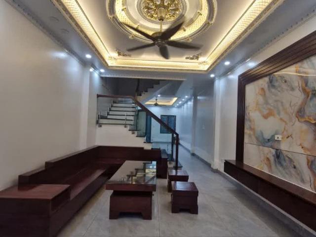 Bán nhà 3 tầng ngõ phố Bình Lộc, phường Lê Thanh Nghị, TP HP, 72.7m2, mt 4m, 3 ngủ, 4. X tỷ