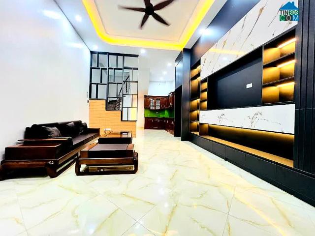 Bán nhà 44m2 phố Xuân Đỉnh chỉ nhỉnh 8 tỷ, 10m ra oto, Gần phố, Full nội thất, Ở ngay