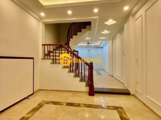 Bán nhà 45m2 trung kính ngách thông kinh doanh sổ nở hậu nhà mới đẹp ở ngay hiếm có khó tìm