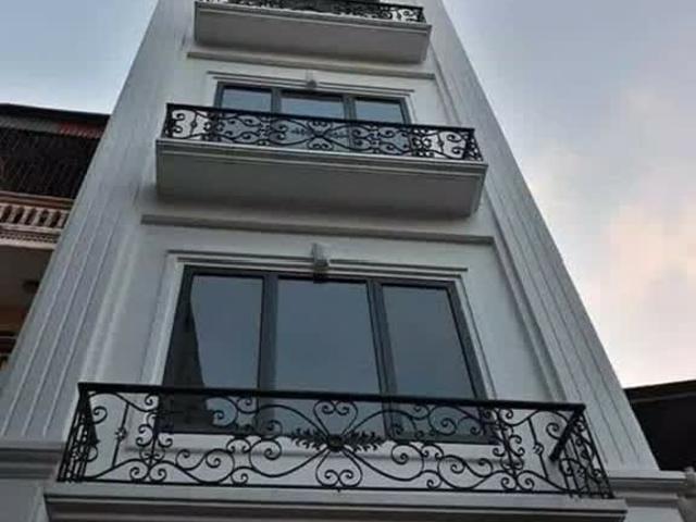 Bán nhà 40m2, 6PN, 4WC lô góc 3 thoáng full nội thất tại Quang Tiến Đại Mỗ Nam Từ Liêm 0961450