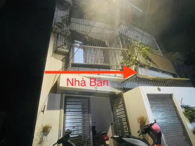Bán nhà 4 tầng 43m² tại Thạch Bàn – Long Biên, 3 ngủ, 3WC, giá chỉ 5.3 tỷ. Lh 0965858
