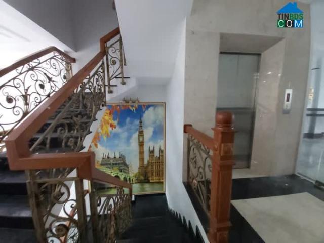 Bán nhà 4 tầng, 112m2, 4PN, nội thất siêu VIP, Nguyễn Ảnh Thủ, Q. 12