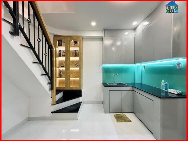 Bán Nhà 4 Tầng, 36,5m² Ngọc Thụy Long Biên, Ô Tô Đỗ Cửa, Nội Thất Tiền Tỷ, Giá Hấp Dẫn 0902318