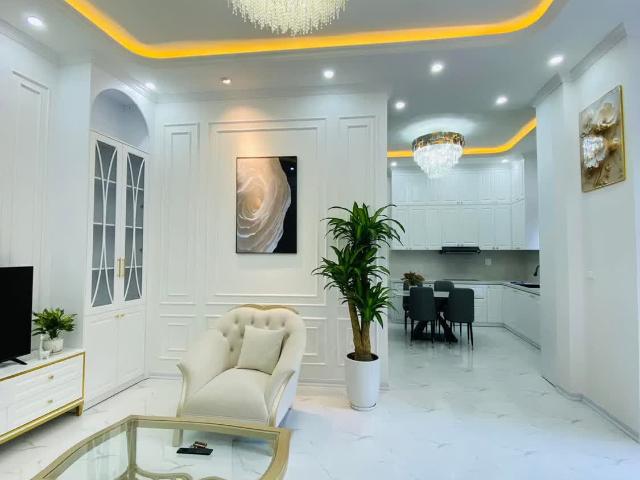 Bán Nhà 4 Tầng Thụy Khuê, Tây Hồ. Nhà Tân Cổ Điển Sang Trọng, diện tích 66m Giá 14.3 Tỷ