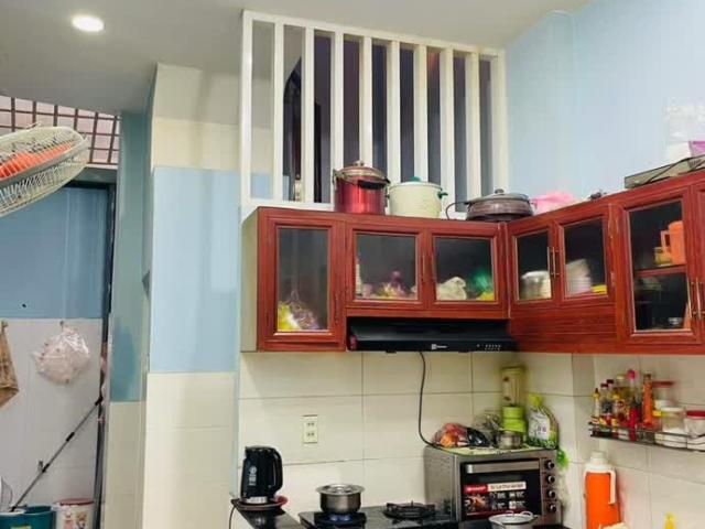 Bán Nhà 4 Tầng, Trần Hưng đạo, Q1, 3PN, Giá 5.6 tỷ TL