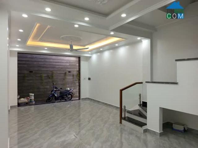 Bán Nhà 4 Tầng Xóm Trung, Văn Cao, Ngô Quyền, Hải Phòng