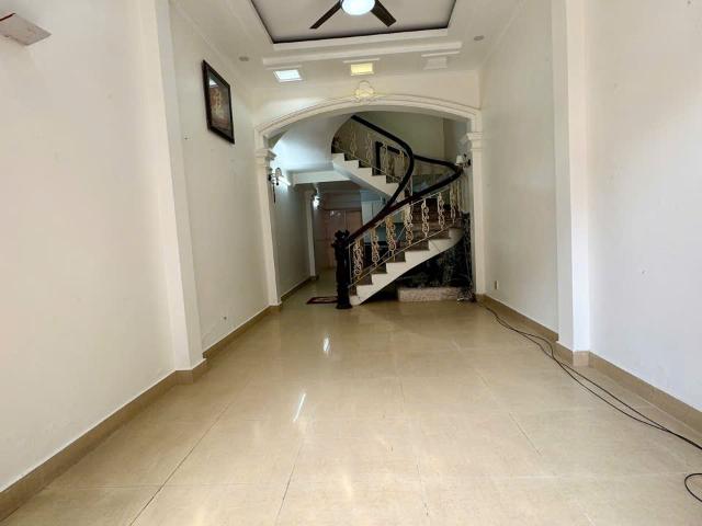 Bán nhà 4 tầng hồ sen – trung tâm hải phòng