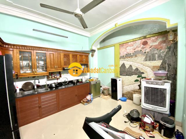 Bán nhà 4 tầng đẹp long lanh hoàng như tiếp long biên