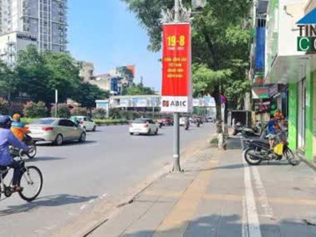 Bán nhà 5 tầng, 52m2 phố Trần Duy Hưng, Cầu Giấy, 50m ra phố, Thoáng trước sau, An sinh tốt, Nhà