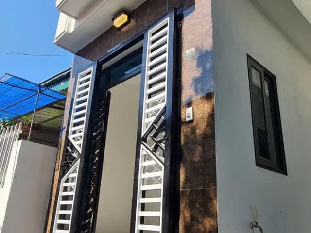 Bán nhà 5 tầng 30m2 cạnh UBND xã Kim Chung Hoài Đức Lh 0987106