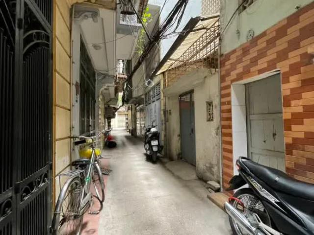 Bán Nhà 5 Tầng Tại Tân Mai – Gần Phố, Ngõ Thông, Thoáng – Giá Chỉ 6.3 Tỷ