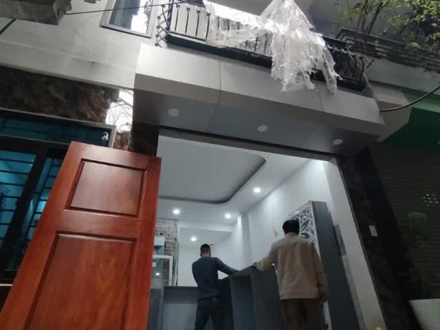Bán nhà 5 tầng x tháng máy 3 ngủ cực đẹp uy tín Quan Nhân, Thanh Xuân