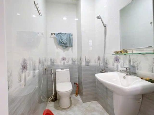 BÁN NHÀ 5 TẦNG – HẺM XE HƠI ĐƯỜNG ĐOÀN VĂN BƠ, PHƯỜNG 16, QUẬN 4