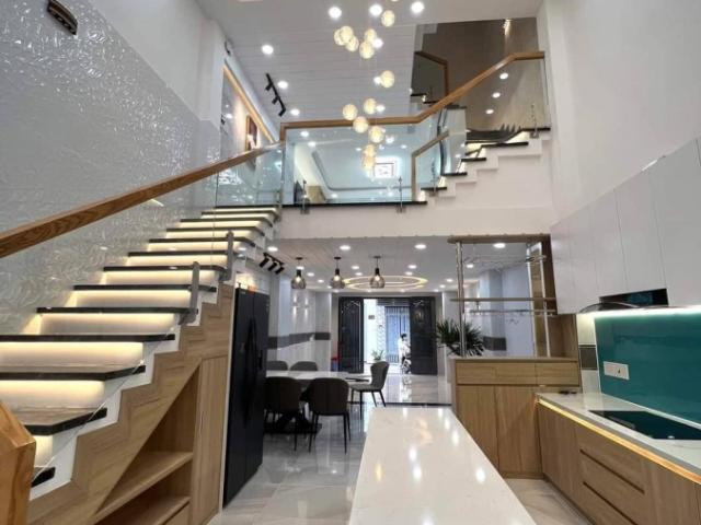 Bán nhà 5 tầng mới, Lê Đức Thọ, Gò Vấp, Xe hơi, 75m2, giá chỉ 9.8tỷ!