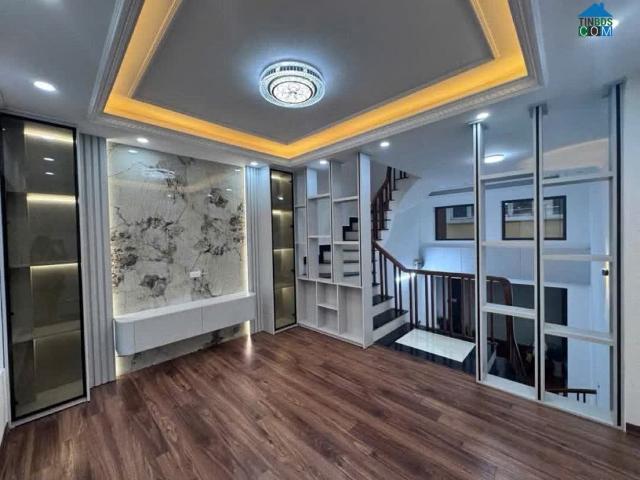 Bán Nhà 5 Tầng Ngọc Hồi 40M Nhà Mới Ở Ngay, Gần Trường, Chợ Tiện Ích Bạt Ngàn