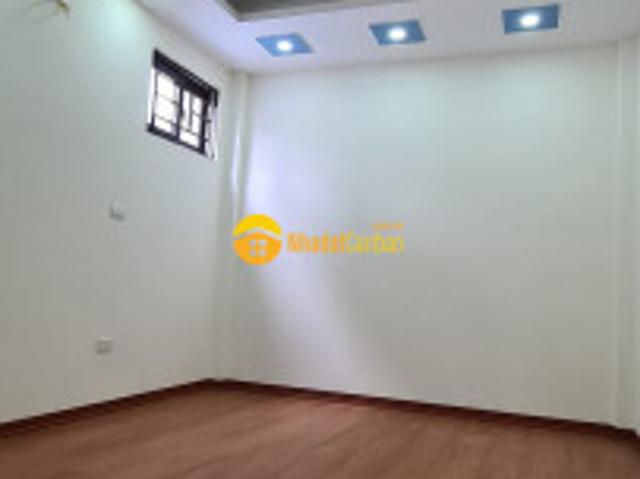 Bán nhà 5 tầng ngô quyền hđ 42m2 kinh doanh cực đỉnh để ô tô thoải mái chỉ 5.5 tỷ