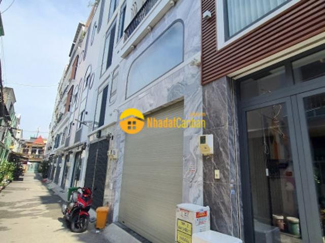 Bán nhà 5 tầng, ngang 4m, hẻm xe hơi quận gò vấp, giá 6.4 tỷ