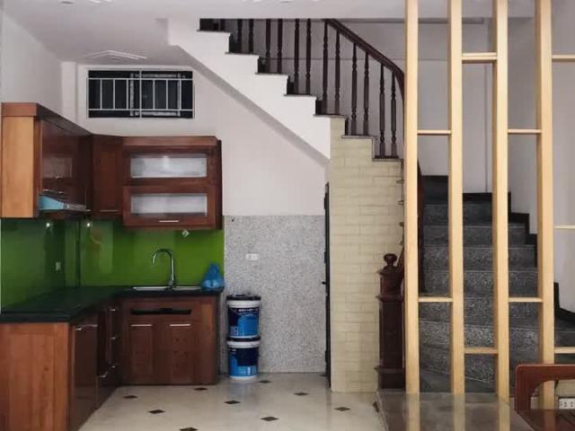 Bán Nhà 5 Tầng Ô Tô Đỗ Tặng Nội Thất Văn La Hà Đông, Hà Nội 31m2 Gí Nhỉnh 4 tỷ