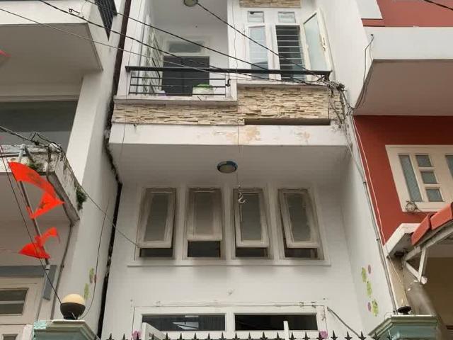 Bán nhà 5 tầng quận 10, hẻm thoáng mát, đường Lê Hồng Phong, nhỉnh 8 tỷ