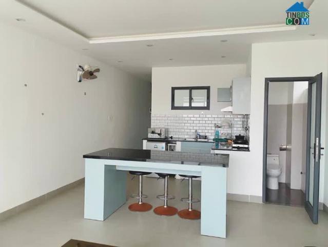 Bán nhà 5 tầng Sơn Thuỷ Đông 3, gần biển gồm 7 căn hộ DV, HĐ thuê 35 tr/tháng, Hòa Hải, NHS