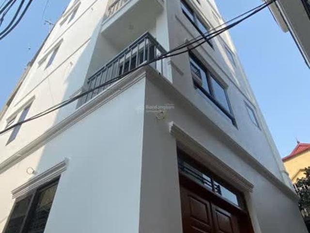 Bán Nhà 6 Tầng, 3 Phòng Ngủ Vị Trí Vàng Tây Mỗ, Nam Từ Liem Giá Chỉ 7.8 Tỷ Sổ Đỏ Chính Chủ