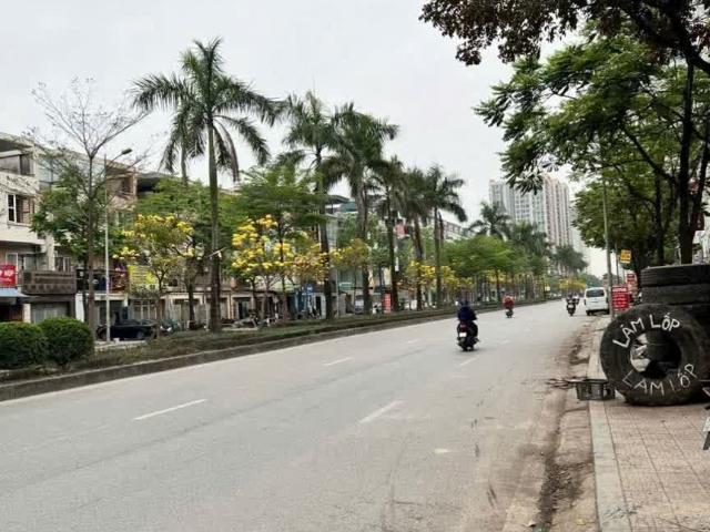 Bán Nhà 7 tầng, mới Kinh Koong, Mặt đường Đỗ Mười 4 làn xe, oto ngủ, nội thất sáng bóng