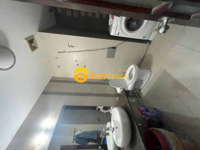 Bán nhà 96,5m2 ngay phố lê đức thọ, giá 3,7 tỷ