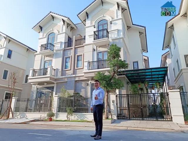 Bán nhanh BIỆT THỰ giá rẻ giáp Hà Nội về ở luôn, LH 0989 588
