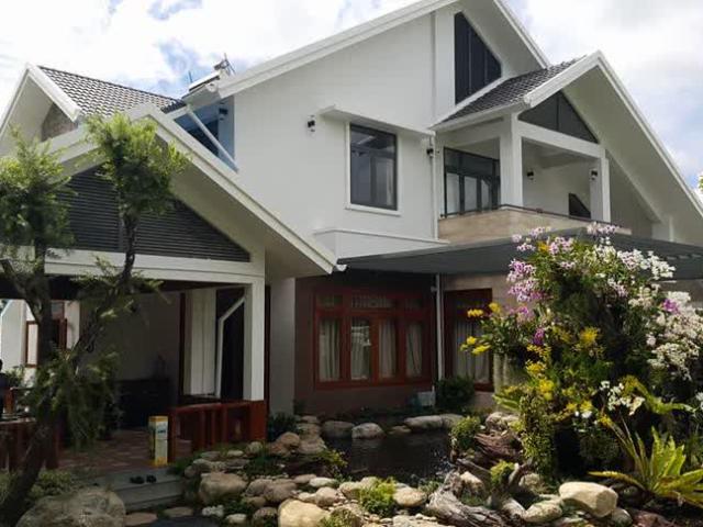 Bán nhanh biệt thự mặt phố Trần Thủ Độ 300m2 mặt tiền quyền lực 13m, 90 tỷ
