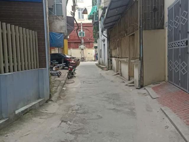 Bán nhanh mảnh đất Lô góc Trung tâm Tứ Hiệp, Thanh trì, gần ô tô giá 3. X tỷ