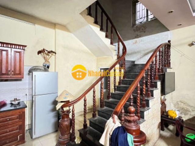 Bán nhanh nhà dt46m, 5t, mt5m, 6 tỷ thanh xuân
