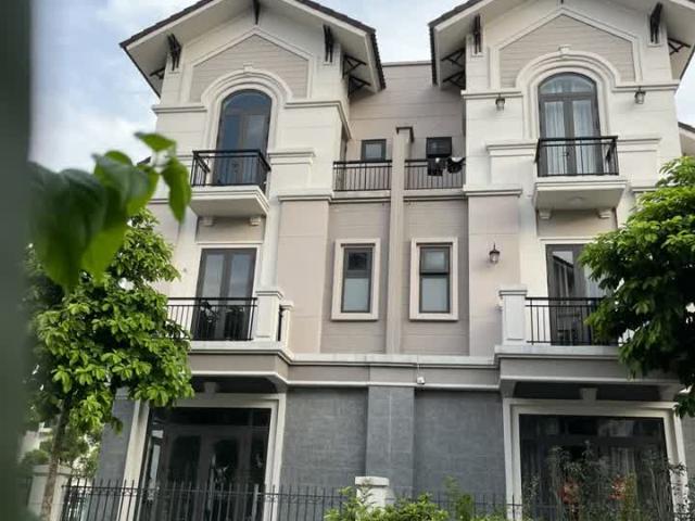 Bán Shopvilla siêu đẹp tại Vsip Từ Sơn