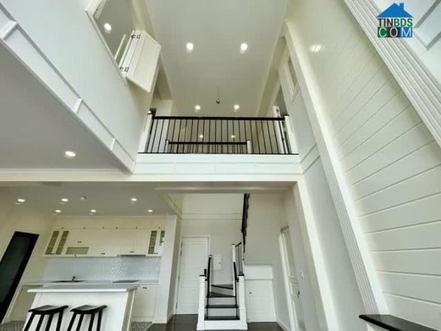 Bán Penhouse CC Dlusso, NGuyễn T Định, Q2 Dt 175 m2 Chỉ 11.2 Tỷ