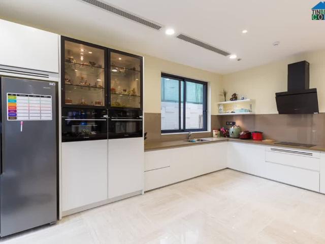 Bán rẻ nhà Bùi Đình Túy, P. 24, Bình Thạnh, 56m2, 5 tầng, còn 11.4 tỷ