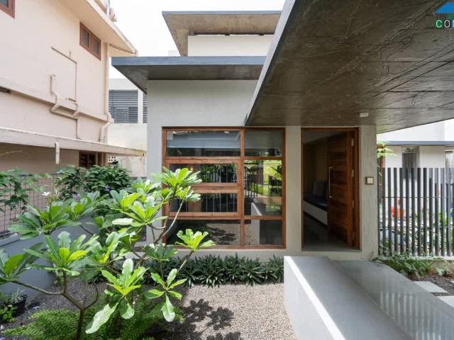 Bán rẻ nhà Lê Văn Sỹ, P. 13, Phú Nhuận, 66m2, 2 tầng, chỉ 12.2 tỷ