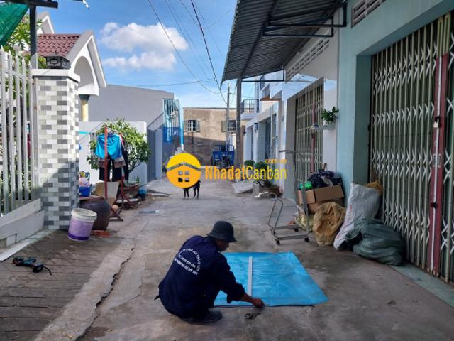 Bán đất tặng căn nhà cũ đường xe hơi, xã long an, h. Châu thành, tiền giang